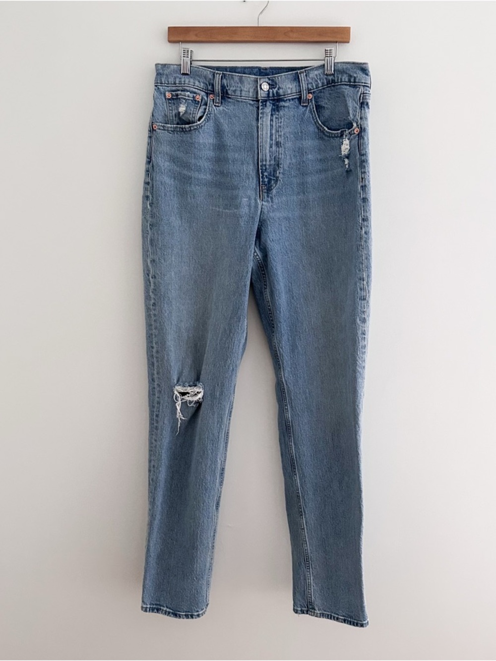 Gap Sky High Straight Leg Jeans | Rigid Denim | Light Wash Distressed | 14 Tall - Picture 5 of 12